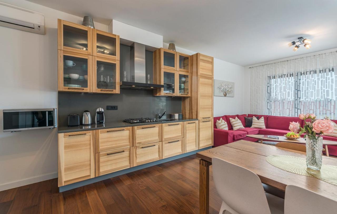 Spada 3 Bedrooms Near The Beach! Apartment *